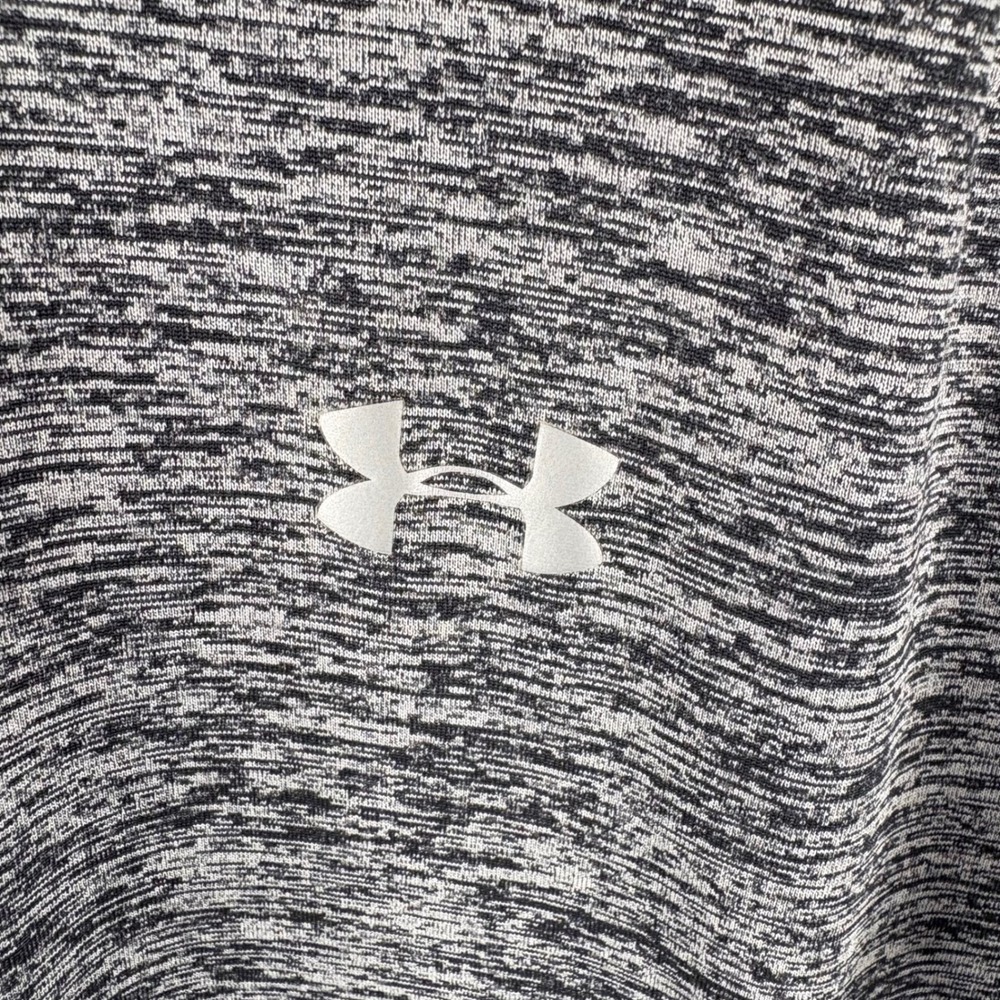 Under Armour Men XL HeatGear Gray 1/2 Zip Lightweight Pullover Long Sleeve Shirt - Picture 5 of 10